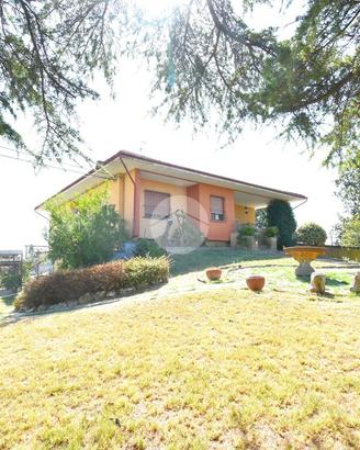 VILLA SINGOLA A SANTARCANGELO DI ROMAGNA