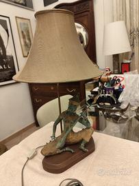 lampada vintage anni 70 di ispirazione thailandese