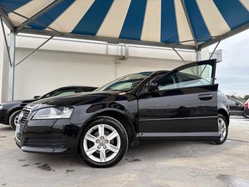 Audi A3 SPB 1.6 TDI 105 CV CR Ambition