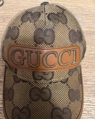 Cappello gucci