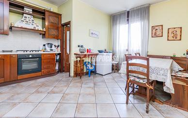 TRILOCALE 95 MQ AL PIANO TERRA