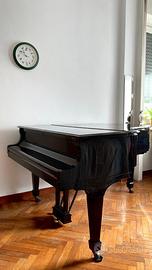 Pianoforte Steinway O-180