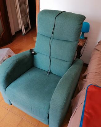Poltrona alza persona elettrica Unibed