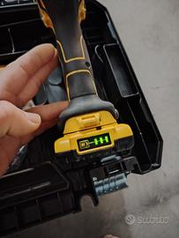 avvitatore dewalt 18v
