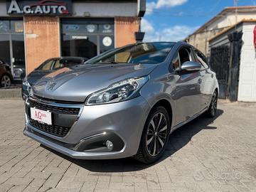 Peugeot 208 PureTech 82 5 porte Allure