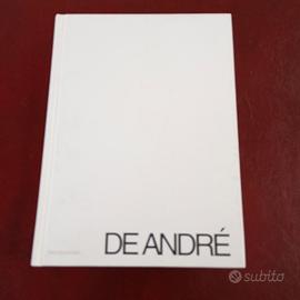 Libro canzoni  De Andrè 