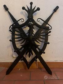 Scudo in ferro tipo medioevale