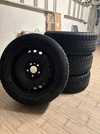 Gomme e Cerchioni in ferro.