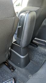 Bracciolo centrale originale Citroen c3