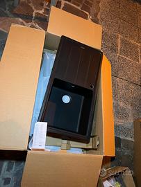 Lavello nuovo come nelle foto  color nero