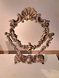 Specchio da tavolo con cornice in bronzo