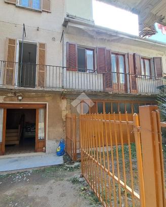 CASA SEMINDIPENDENTE A CAVAGLIÀ