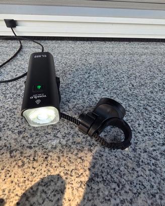 faro luce anteriore  bici  Towild Cl-900