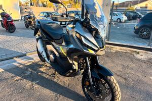 Honda X-ADV 750-2024