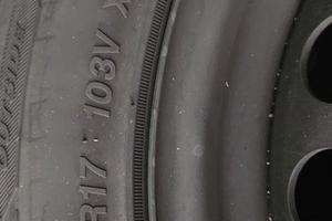 Gomme invernali 235/55 r17 103V  XL