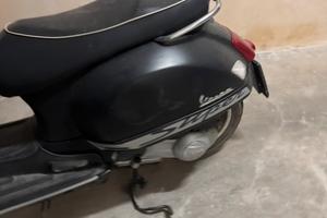 Vespa 300 gts super