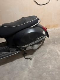 Vespa 300 gts super