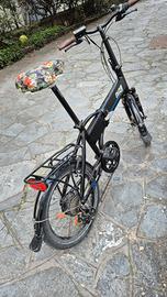 bicicletta elettrica pieghevole