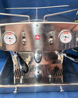 Macchina caffè Illy Iperespresso COME NUOVA