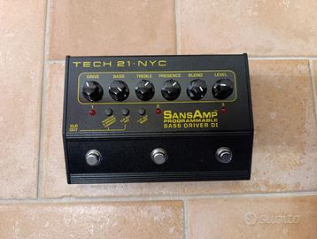 Pedale Tech21 SansAmp Programmable Bass Driver