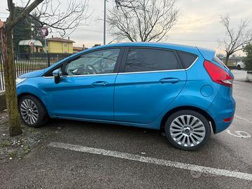 Ford fiesta titanuim