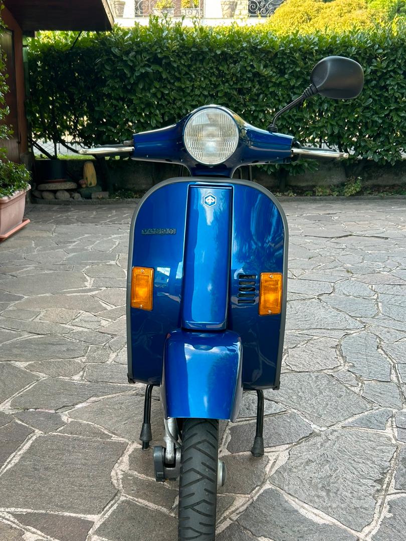 Vespa 50 HP 4 marce Moto e Scooter In vendita a Como