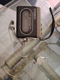 Walkman anni 80 per musicassette stereo