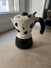 Macchina caffè, fontana cioccolato, teiera