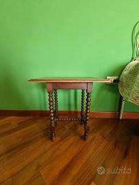 Tavolino antiquariato