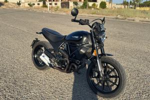 Ducati Scrambler 800 Icon Dark - 2019