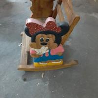 Sedia a dondolo minnie