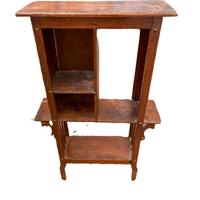 Mobile antico in legno
