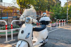Vespa 150 LX km 38.000 anno 2011