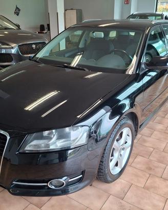 Audi A3 Sportback 1.6 tdi Ambition s-tronic