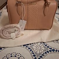 borsa bauletto guess