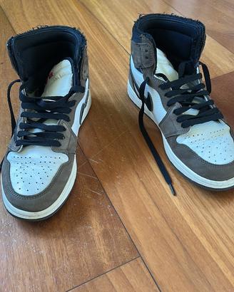 Jordan 1 travis scott