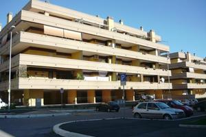 MONOLOCALE A ROMA