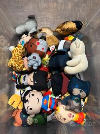 Lotto 22 Portachiavi Peluche Marvel e Personaggi