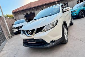 Nissan Qashqai 1.6 dCi 2WD Acenta Premium