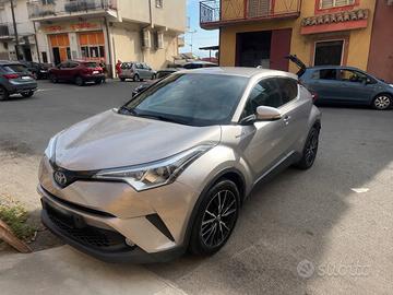 C-HR 1.8 Hybrid E-CVT Trend 165.000 km