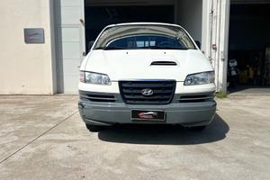 Hyundai H-1 2.5 TDI Autocarro CASSONATO FISSO 3 PO