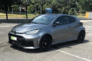 TOYOTA GR Yaris GR CARBON