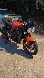 Triumph street triple R