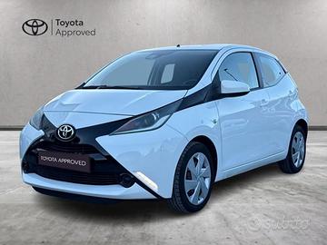 TOYOTA Aygo II 2014 - Aygo 5p 1.0 x-play my15
