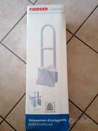 supporto per entrare nella vasca