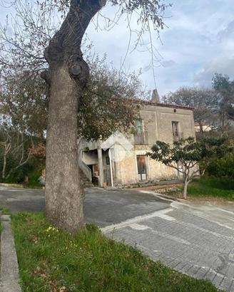 RUSTICO A DIAMANTE