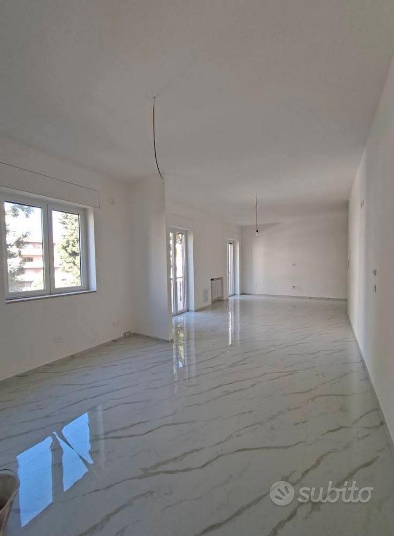 Barletta' appartamento con posto auto - Vista 2