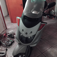 scooter Yamaha majestic 250