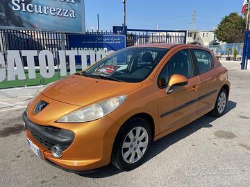 Peugeot 207 1.4 HDi 70CV 5p. XS
