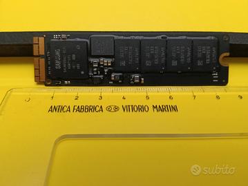 SSD 128gb Apple MZ-JPV128O